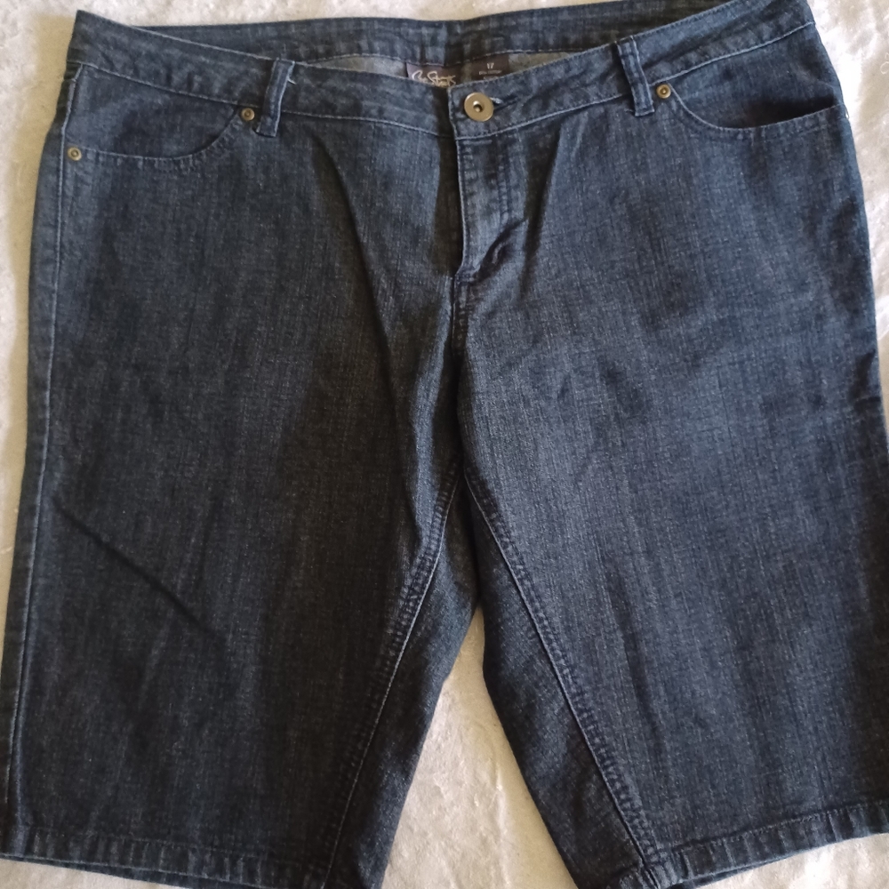 City Streets shorts